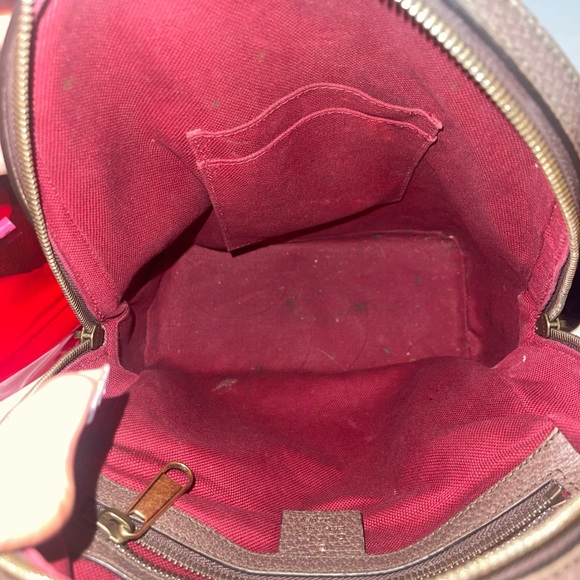 GUCCI X DISNEY GG SUPREME DONALD DUCK BACKPACK - Picture 11 of 13